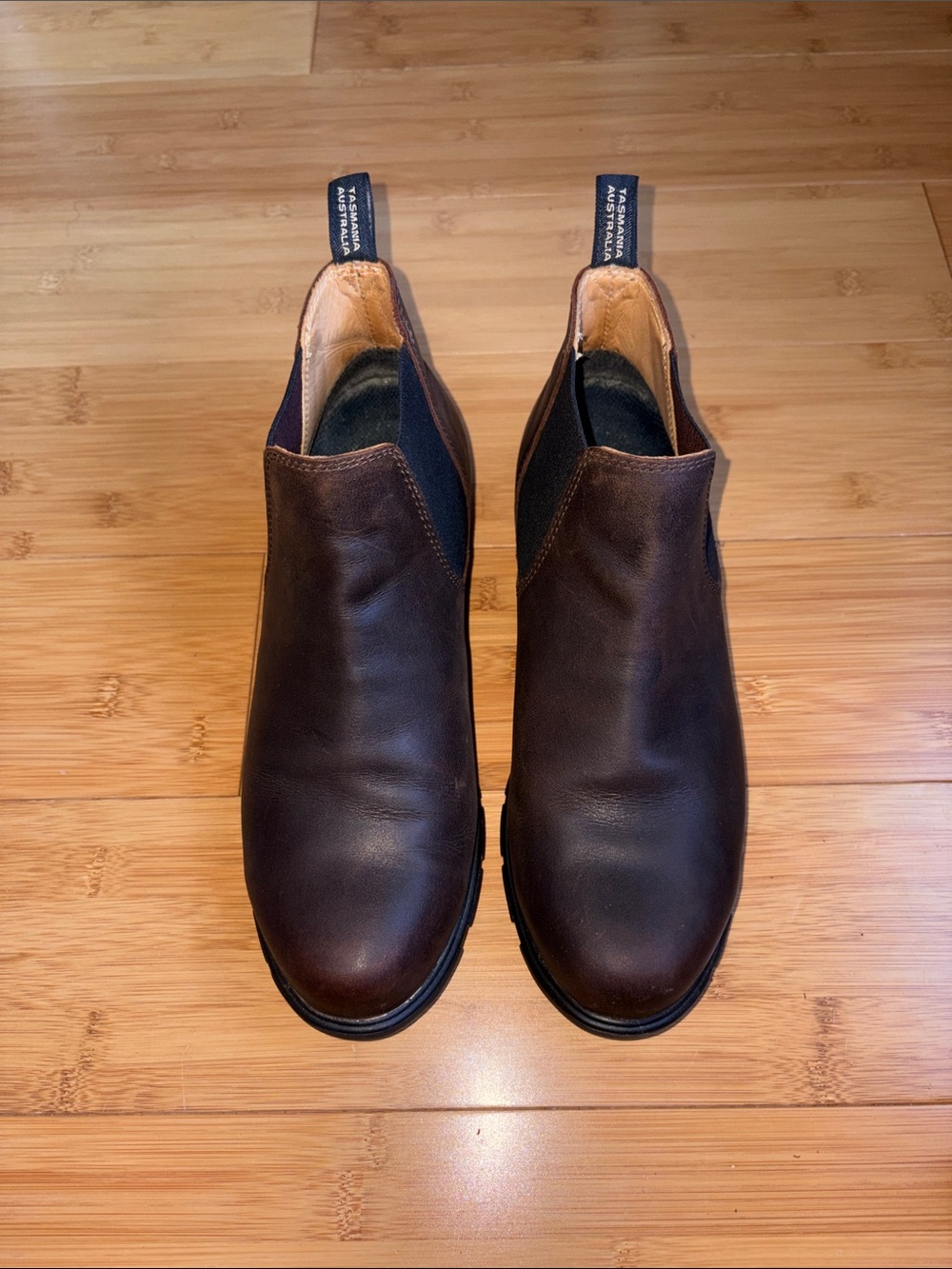 Blundstone Dark Brown Leather Chukka Boots